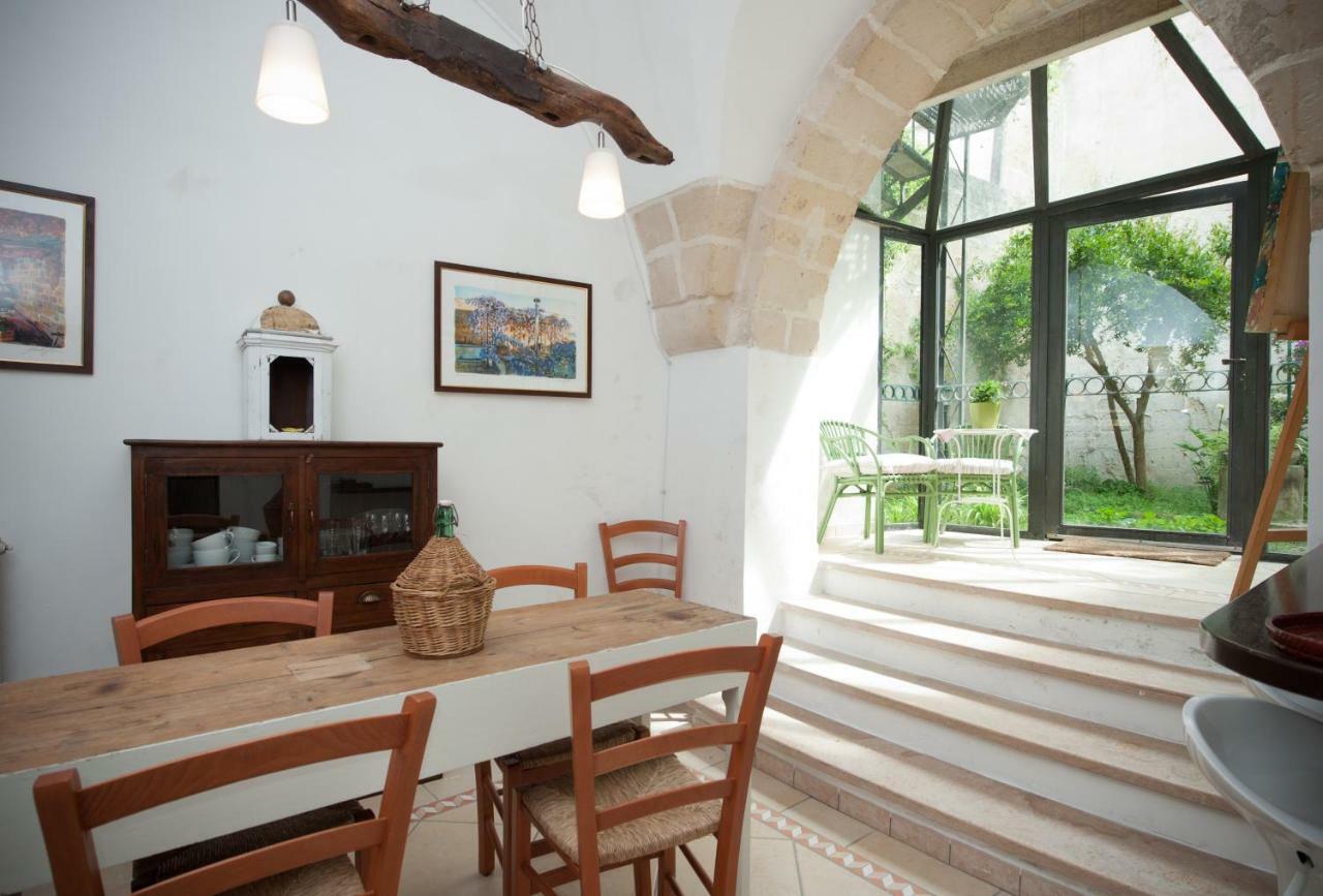 Casa D'Artista Suite & Garden Лече Екстериор снимка